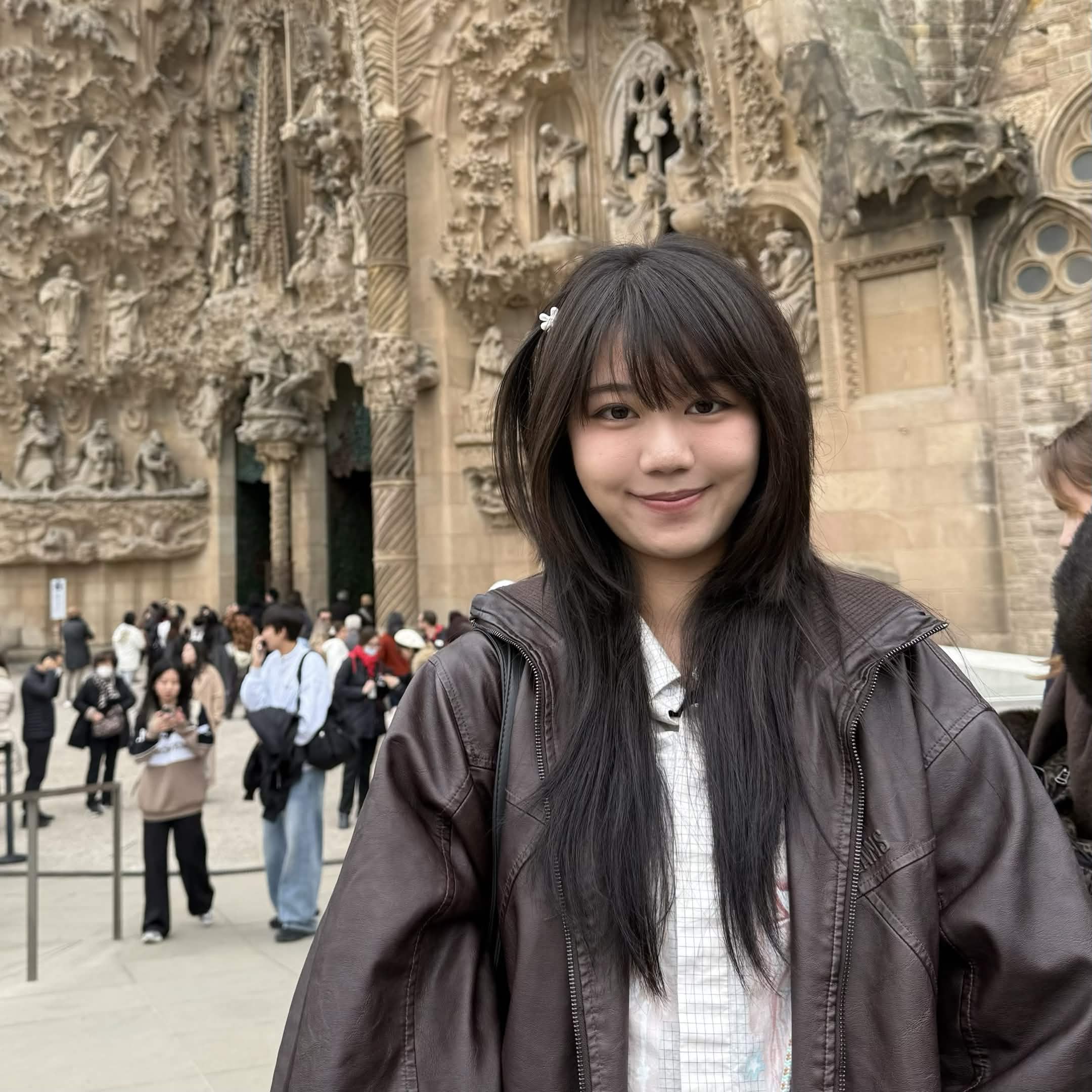 Yuewei He (she/her)